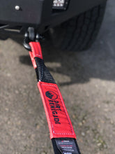 Load image into Gallery viewer, Complete Recovery Kit - 30ft Tow Strap &amp; Shackle Kit